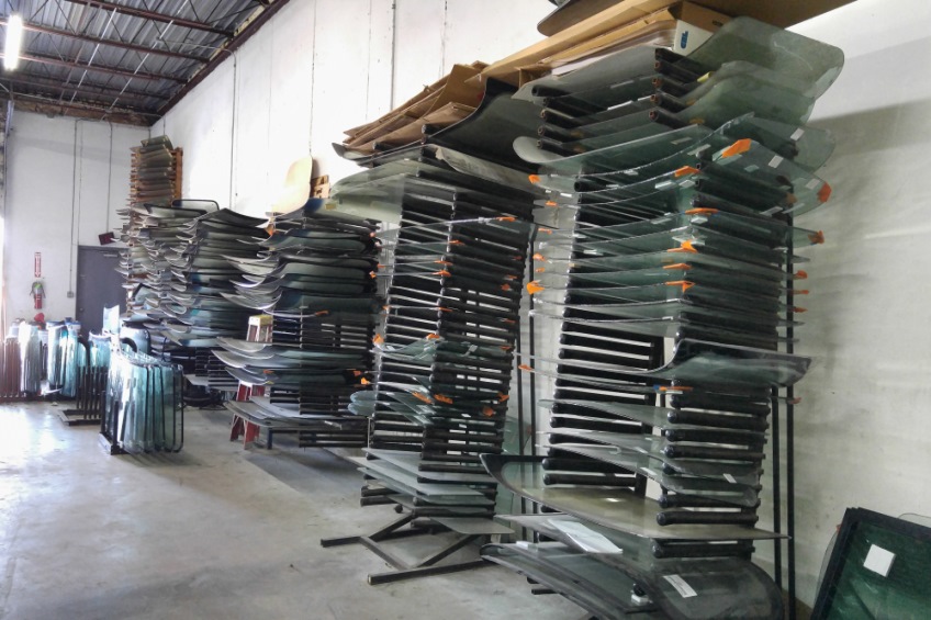 Mobile windshield repair | Oklahoma City, OK | AAA 5 Star Auto Glass LLC | 405-236-5692 glass